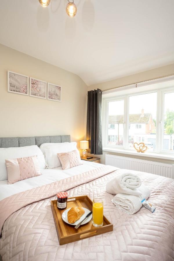 The Oaklands - Luxury Spacious 6-Bed, Near Solihull, Birmingham City, Jlr, Nec, Airport, Resorts World, Hs2 Ngoại thất bức ảnh