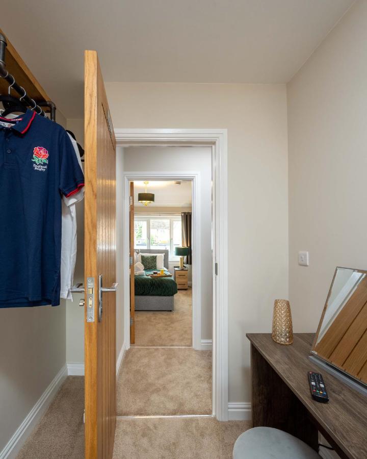 The Oaklands - Luxury Spacious 6-Bed, Near Solihull, Birmingham City, Jlr, Nec, Airport, Resorts World, Hs2 Ngoại thất bức ảnh