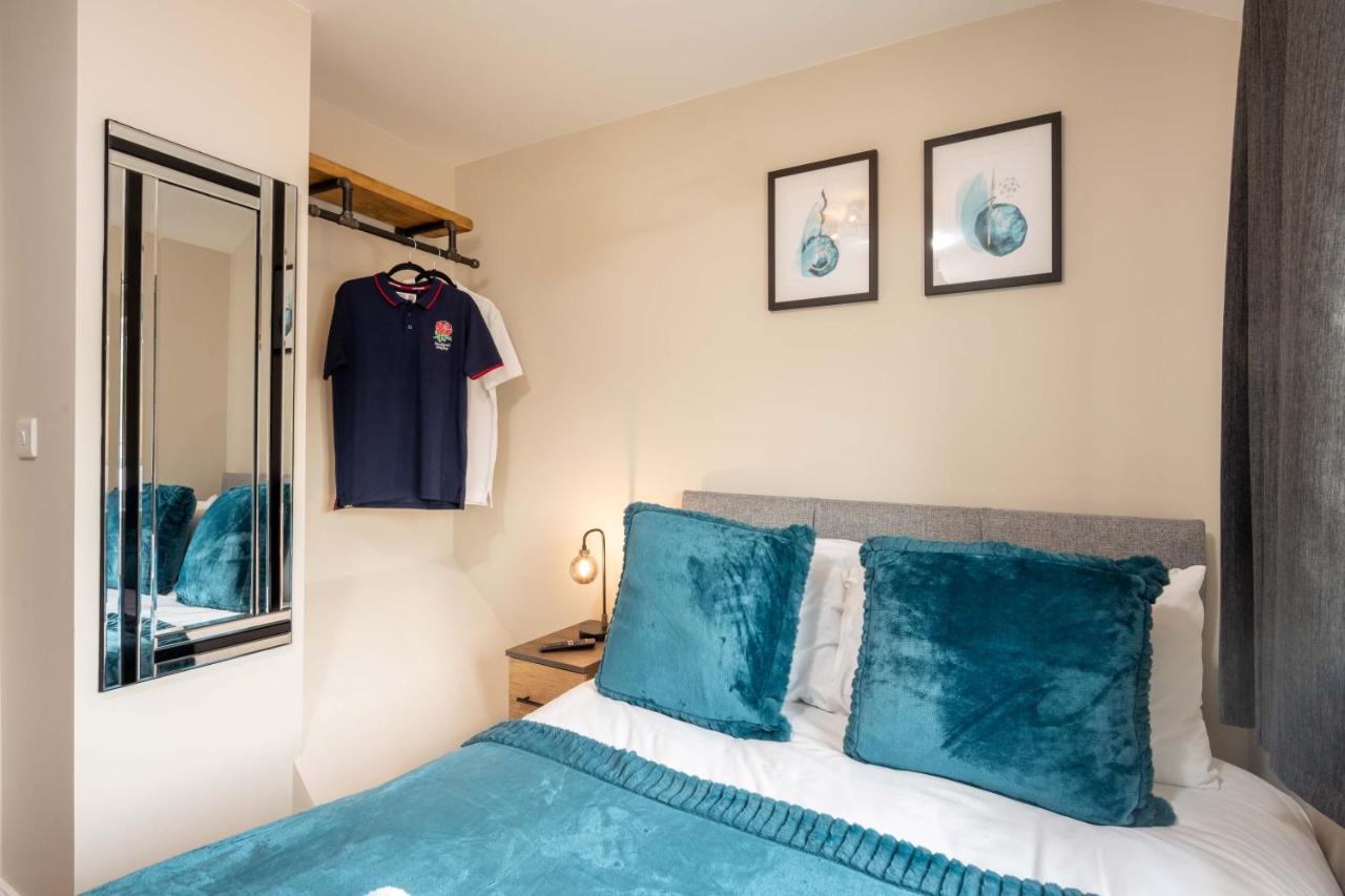 The Oaklands - Luxury Spacious 6-Bed, Near Solihull, Birmingham City, Jlr, Nec, Airport, Resorts World, Hs2 Ngoại thất bức ảnh